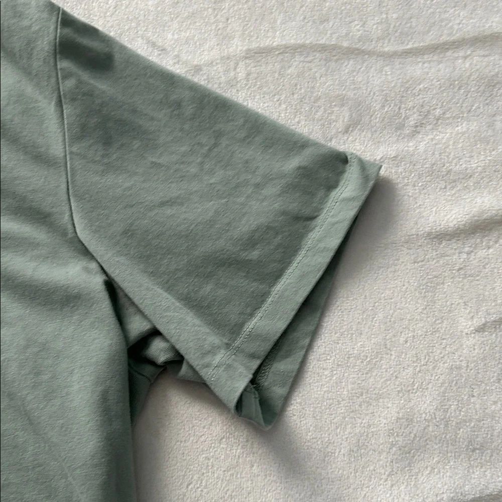 H&M Men's Polo Shirt - Soft Sage - Picture 4 of 6